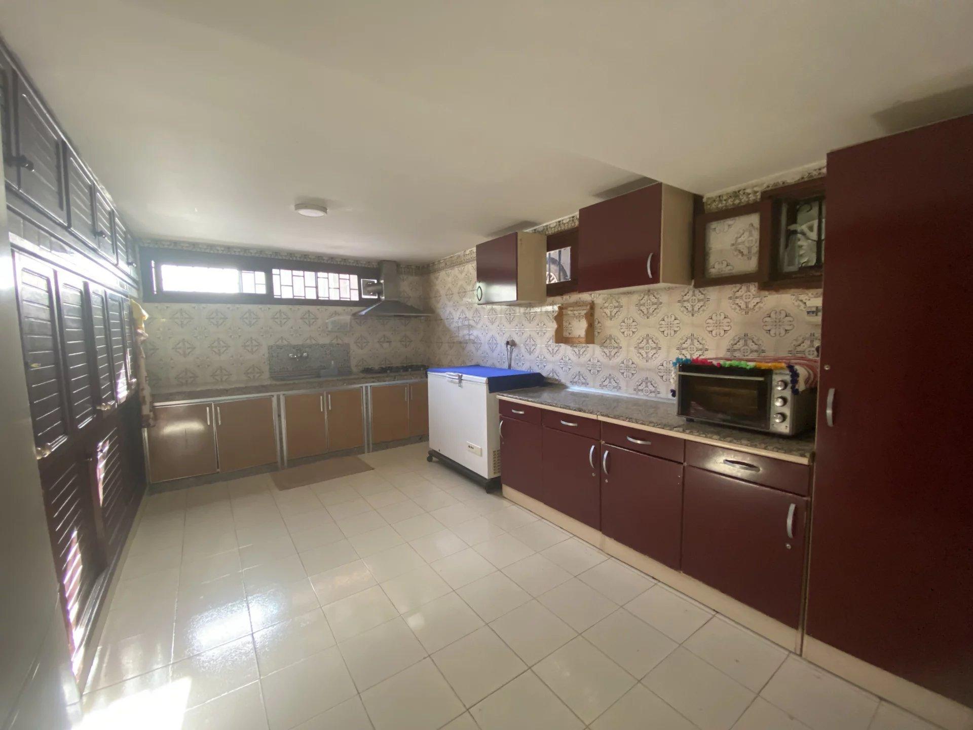 Villa f Hay Riad — 7