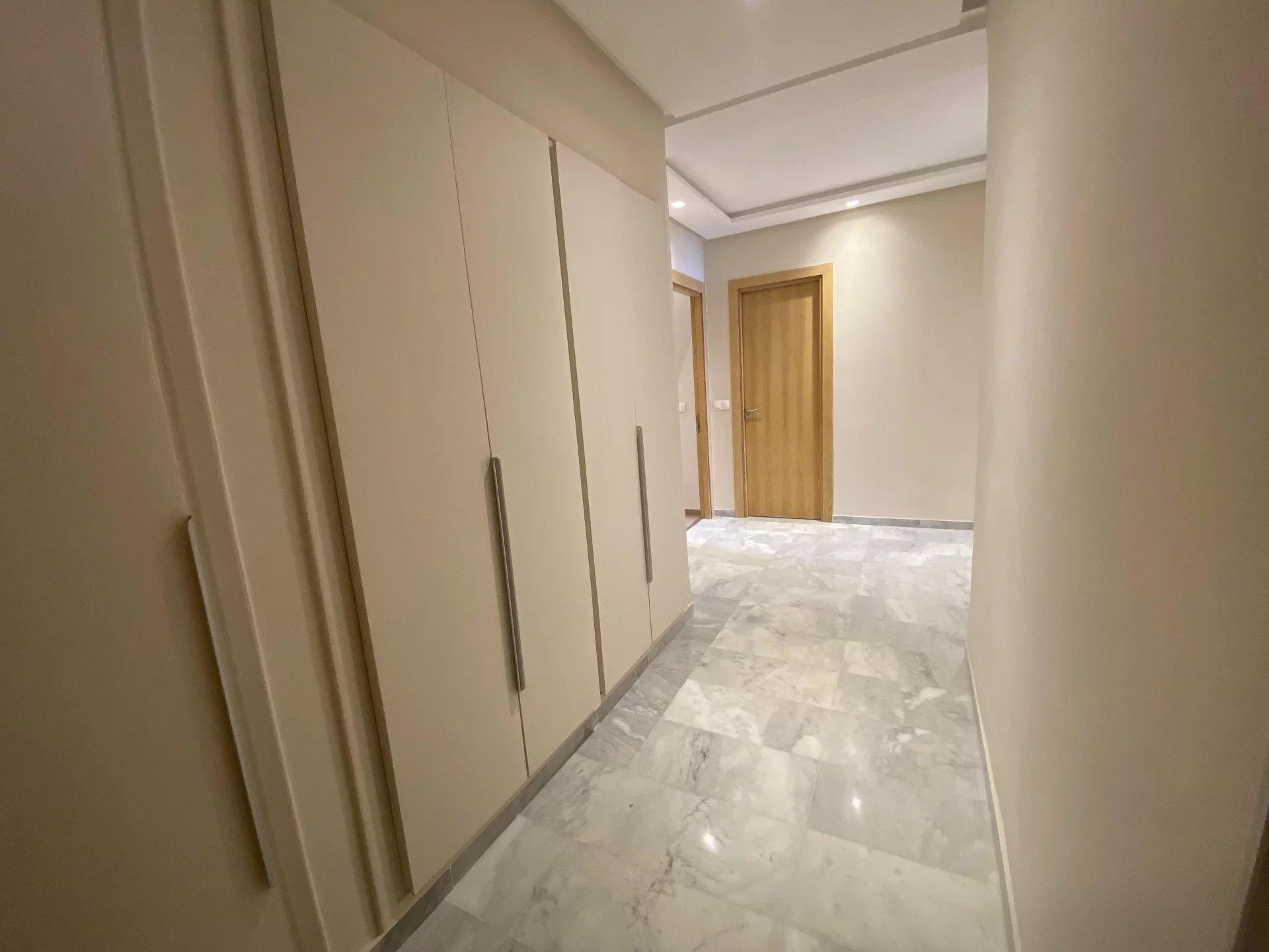 Appartement Moderne à Louer à Hay Riad - 169 m² — 6