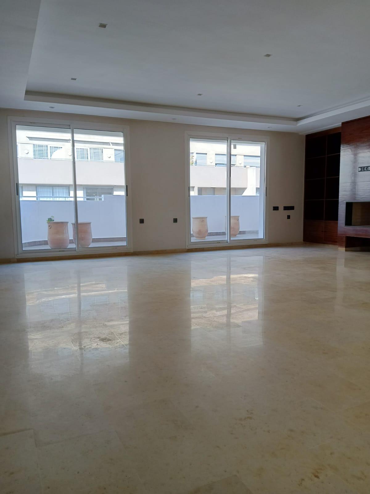 APPARTEMENT VIDE A LOUER GUATHIER — 3