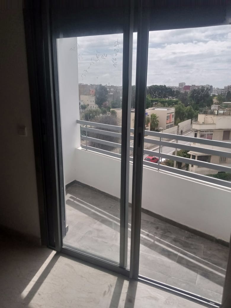 Joli studio haut standing en location — 4