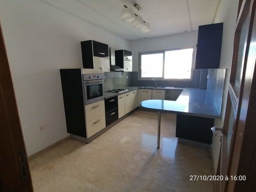 Appartement Haut standing, grande superficie — 4