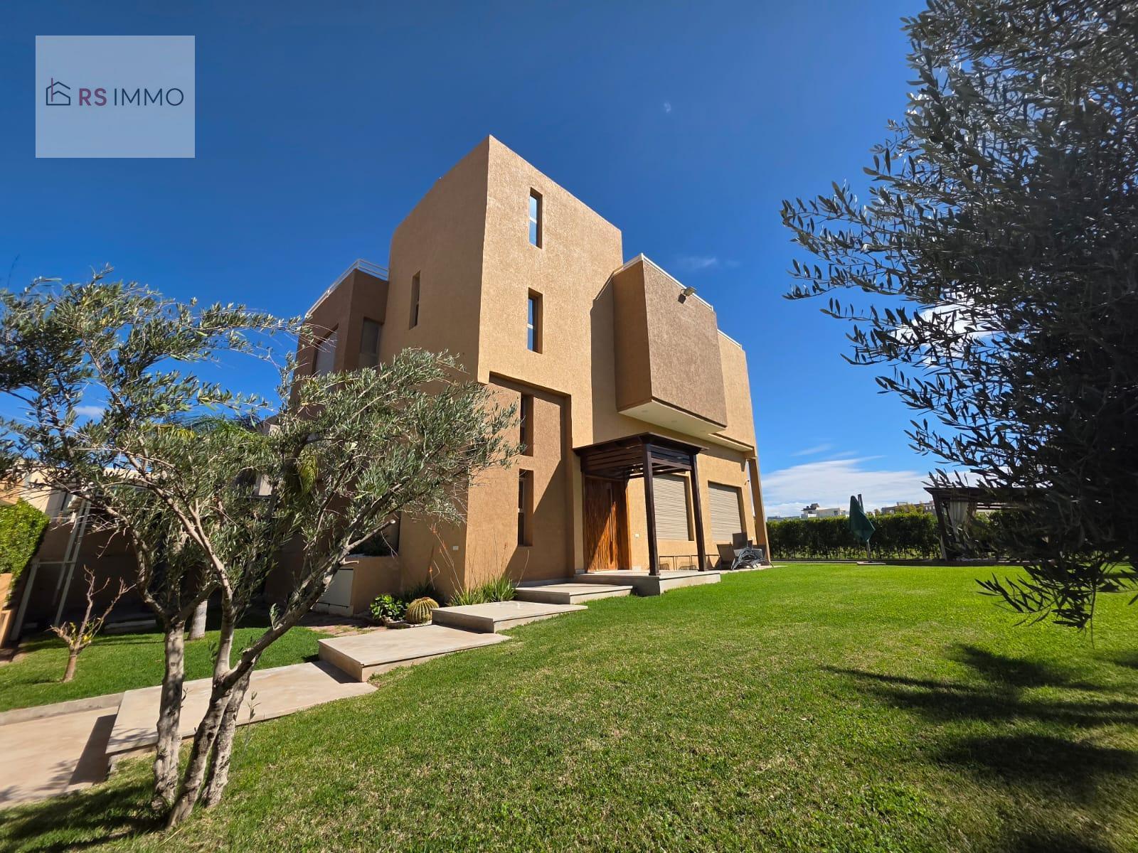 INVESTISSEMENT IMMOBILIER DE PRESTIGE : VILLA EXCEPTIONNELLE SUR GOLF ARGAN – VUE PANORAMIQUE SUR L’ATLAS — 3