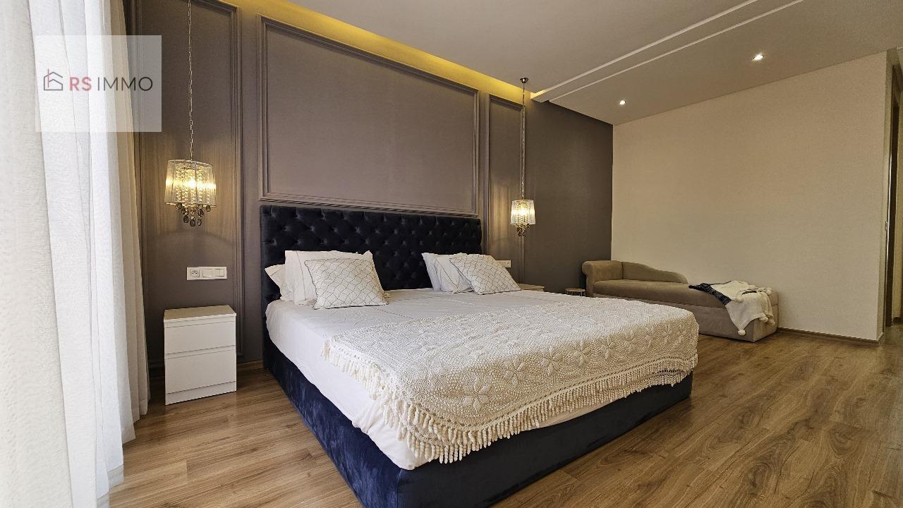 Villa 320 m² f Route de Fès — 8