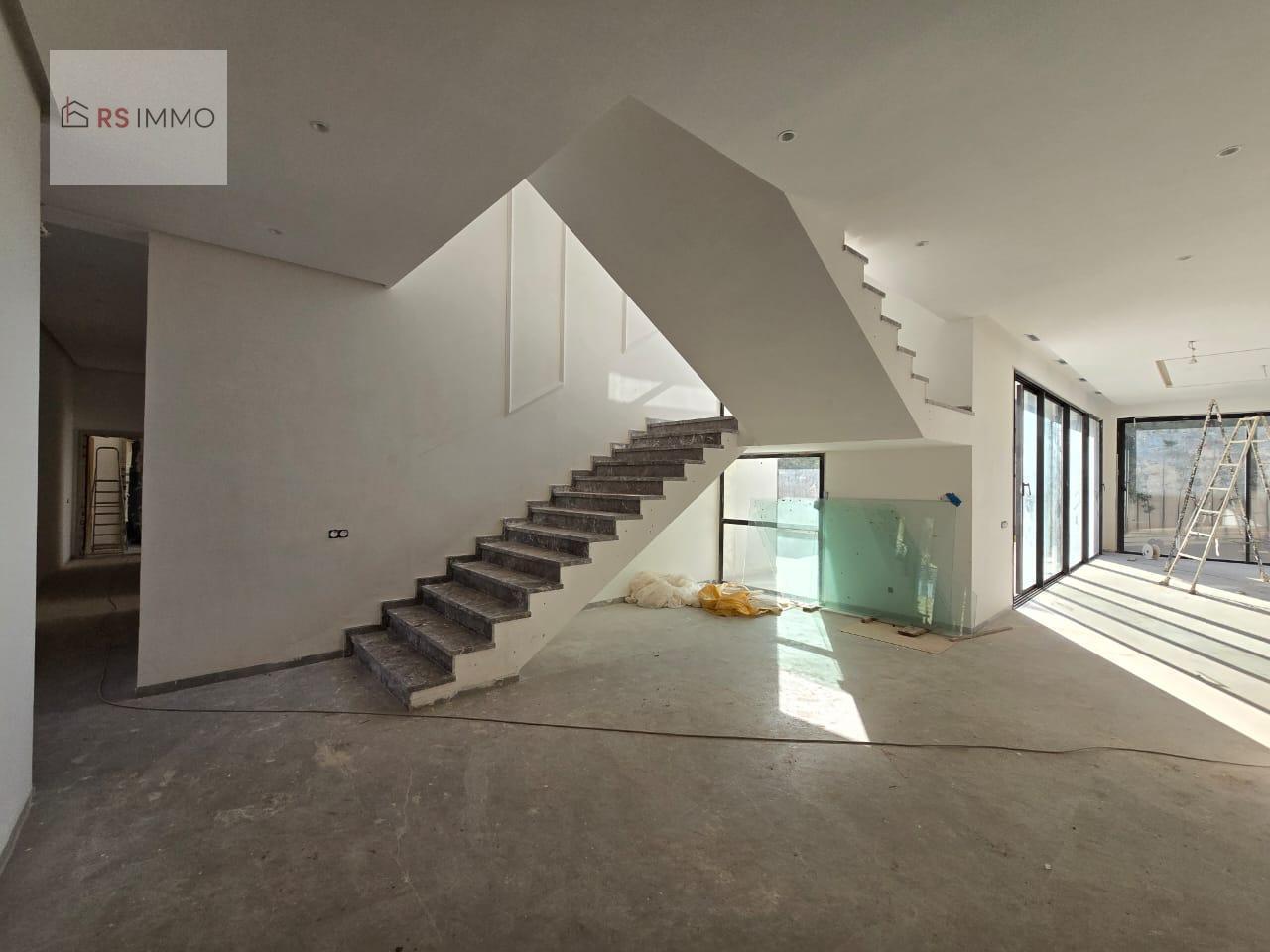 À VENDRE : VILLA MODERNE À 10 KM DE MARRAKECH — 5