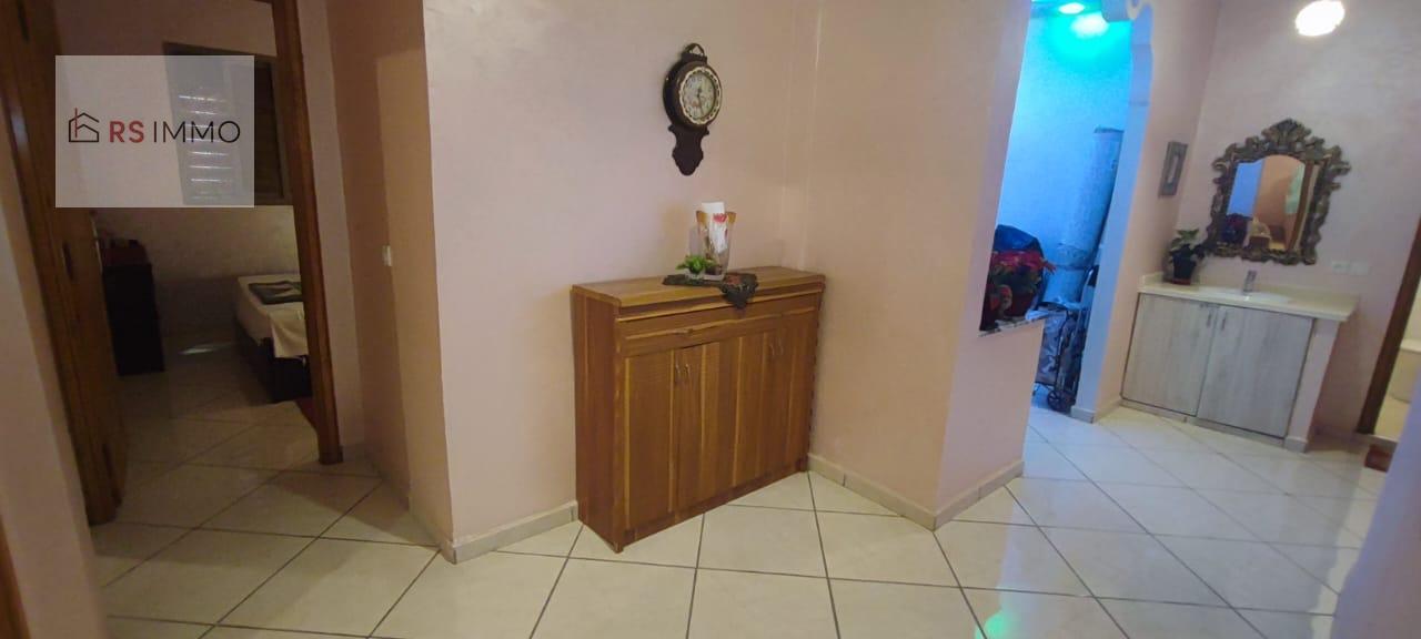 Appartement 3 chambres moyen standing — 2