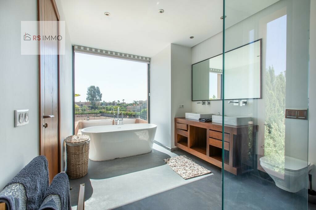 villa moderne de luxe a vendre deux pisicnes — 4