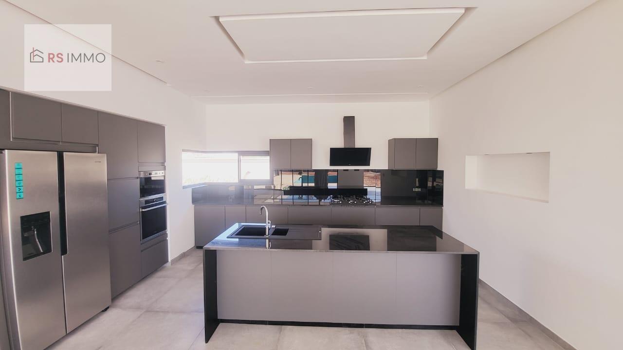 Somptueuse villa moderne proche du golf Amelkis Rte de Ourzazate — 2
