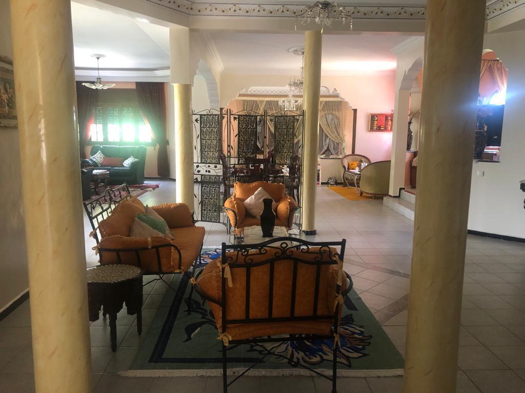 jolie villa à souissi sur 2 niveaux — 2