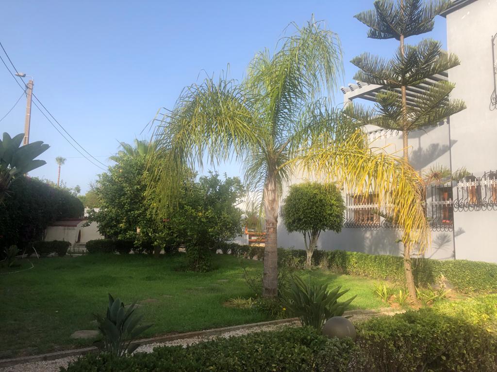 jolie villa à souissi sur 2 niveaux — 3