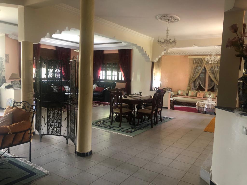 Villa f Souissi — 10