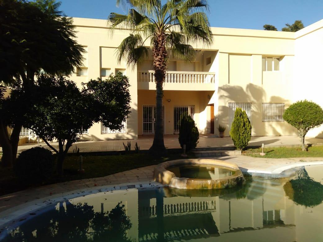 villa de 3 niveaux au quertier des ambassadeurs — 6