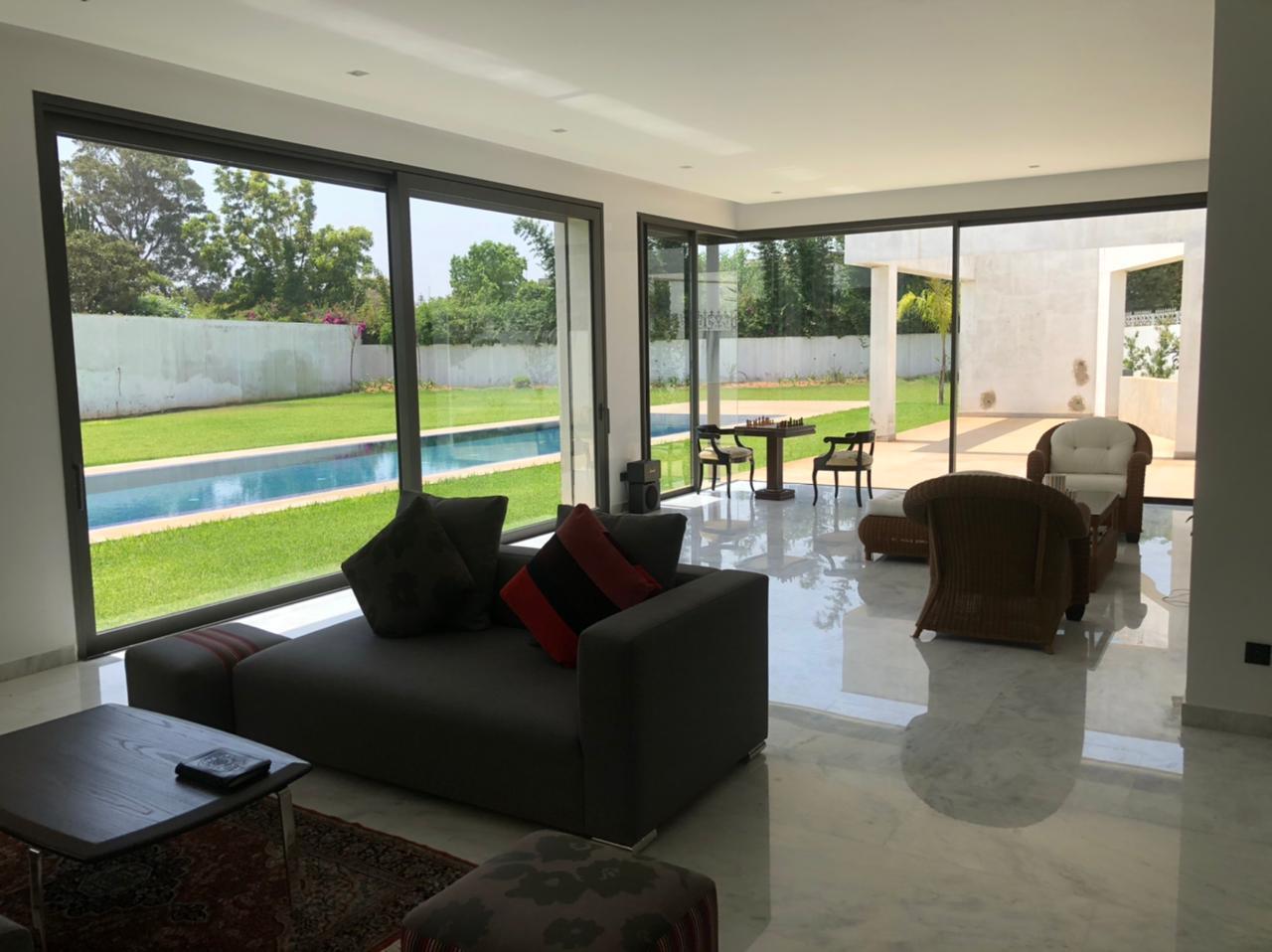 tres jolie villa neuve construit sur 3 niveaux