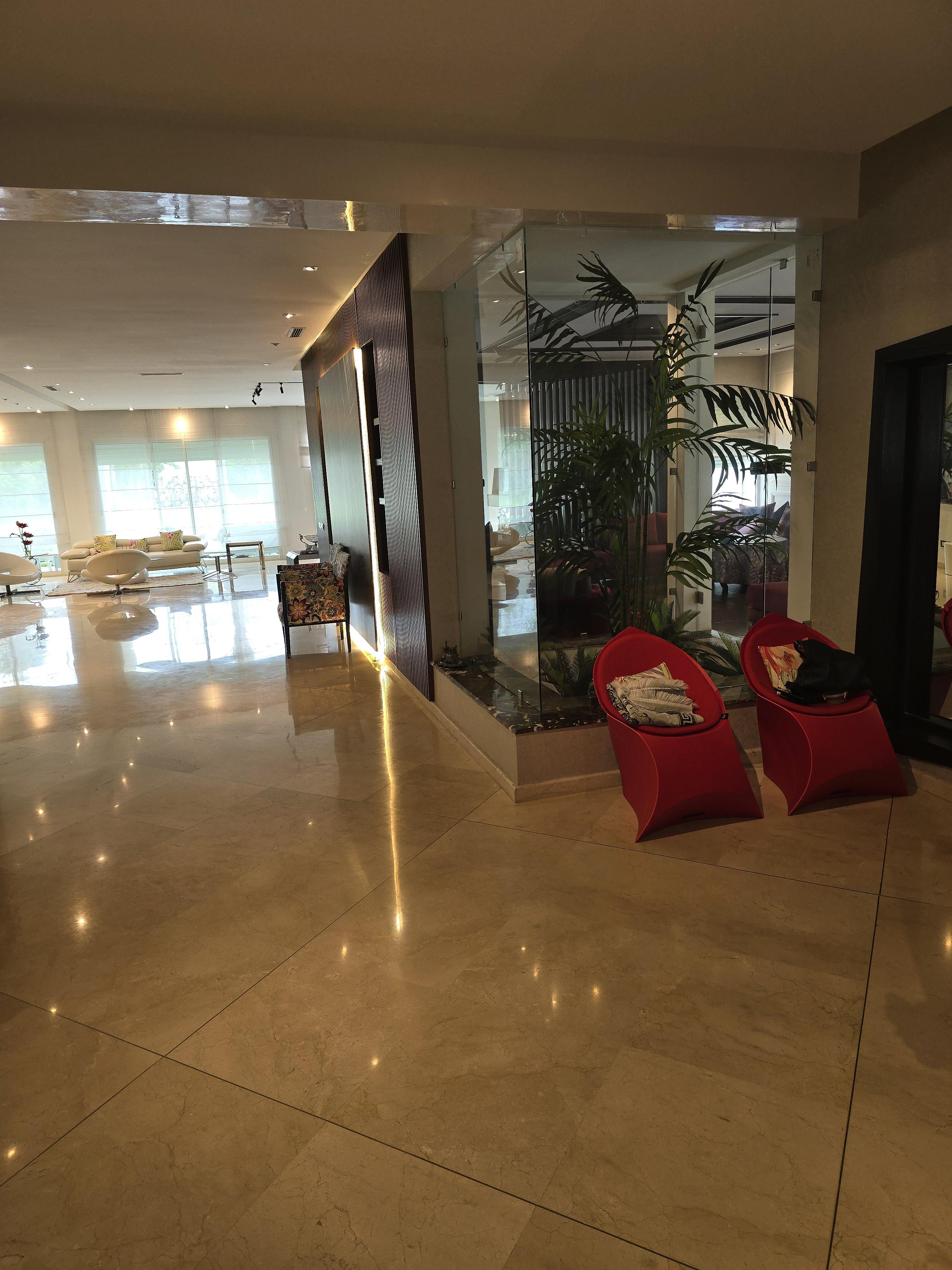 vente villa neuve à souissi — 2
