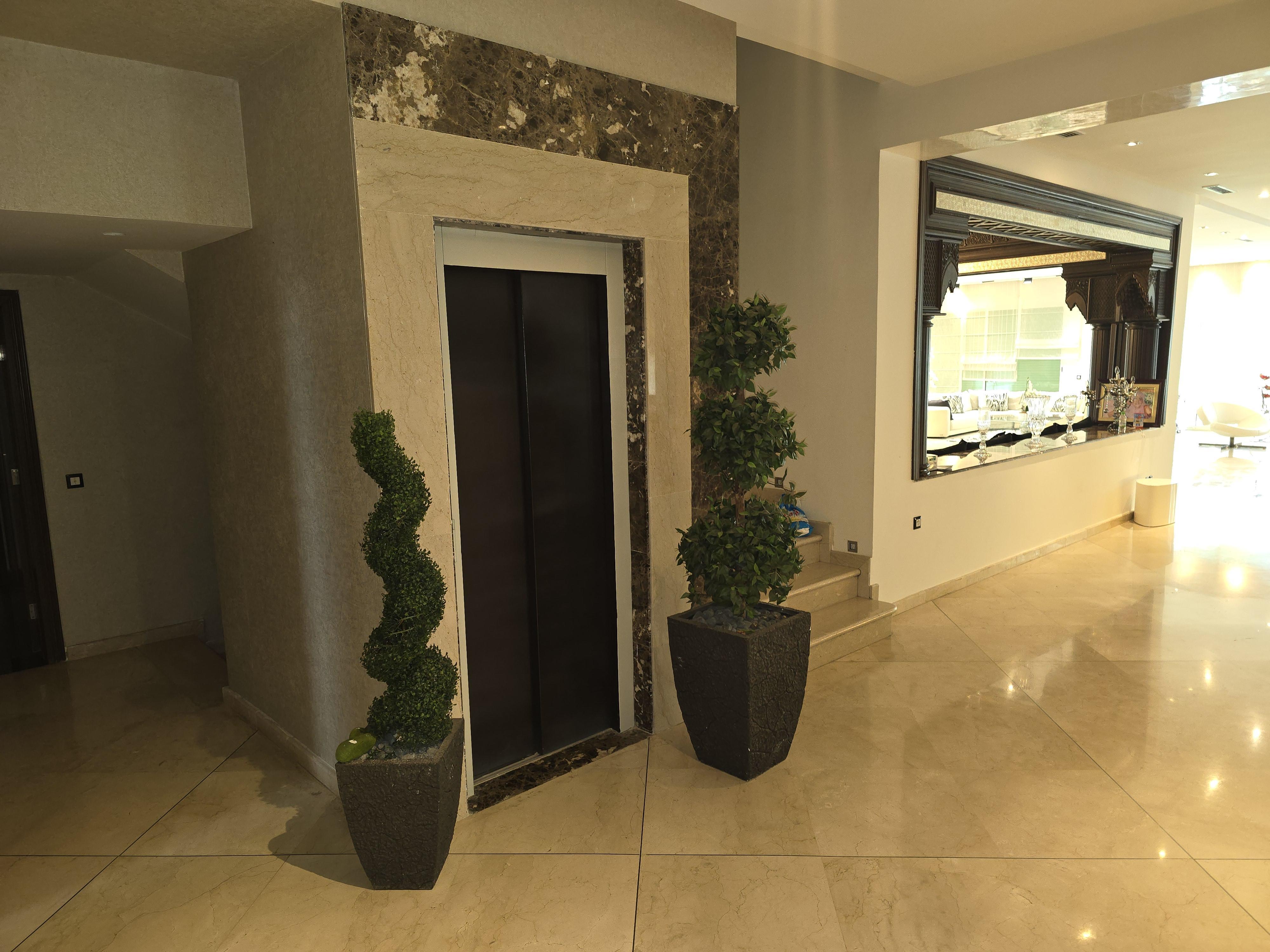 vente villa neuve à souissi
