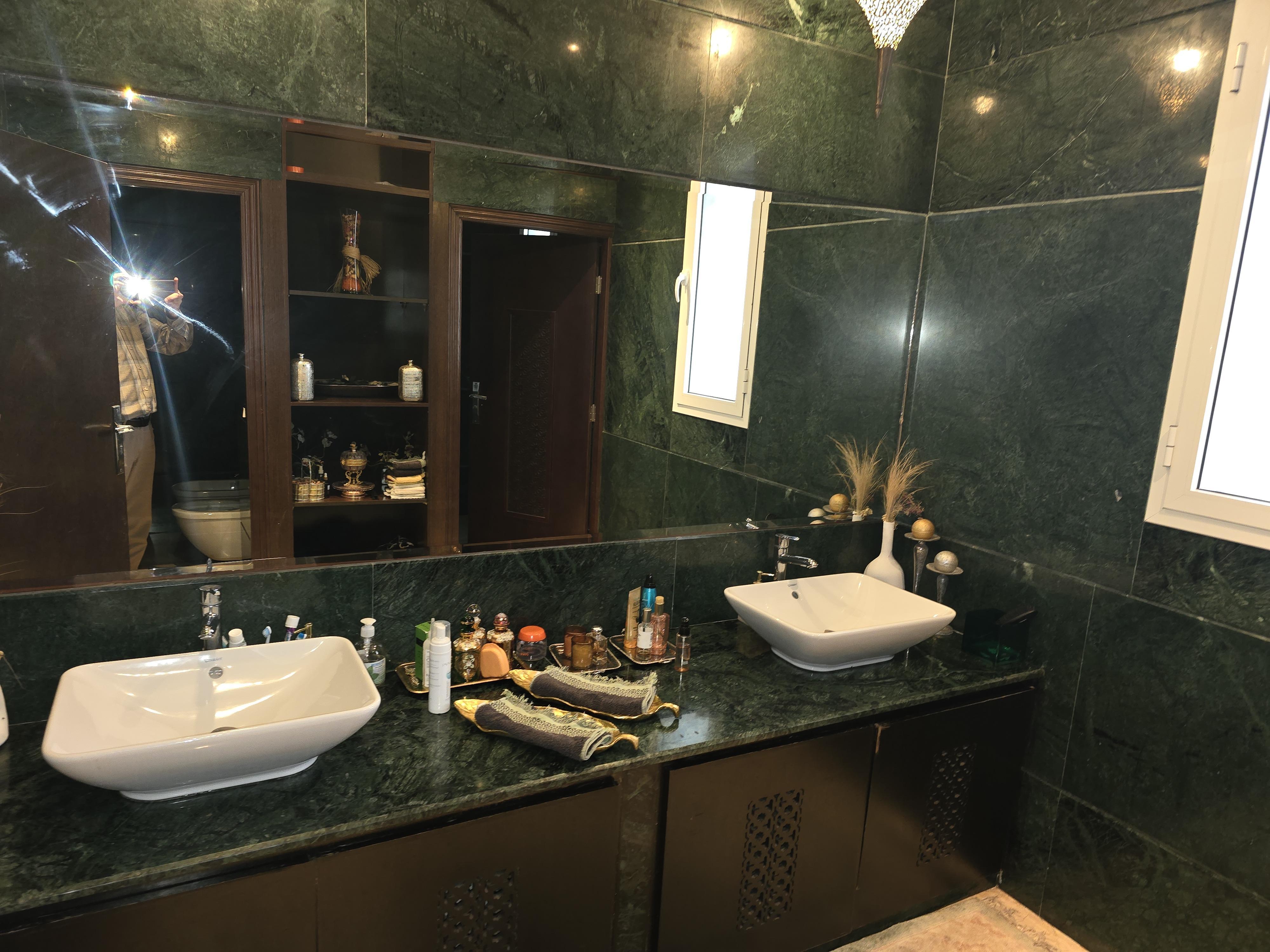 vente villa neuve à souissi — 4