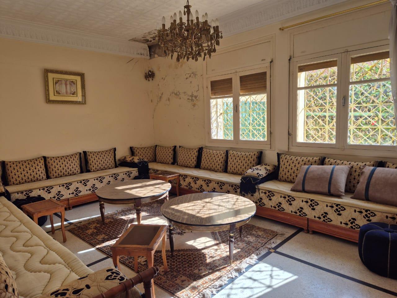 Superbe Villa à Vendre – Idéale pour Toute la Famille!