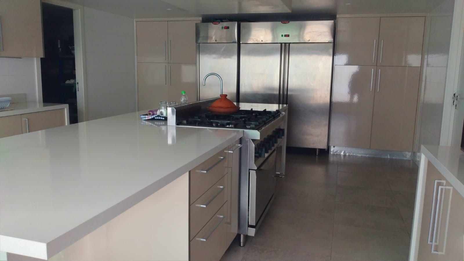 vente tres belle villa à souissi — 6