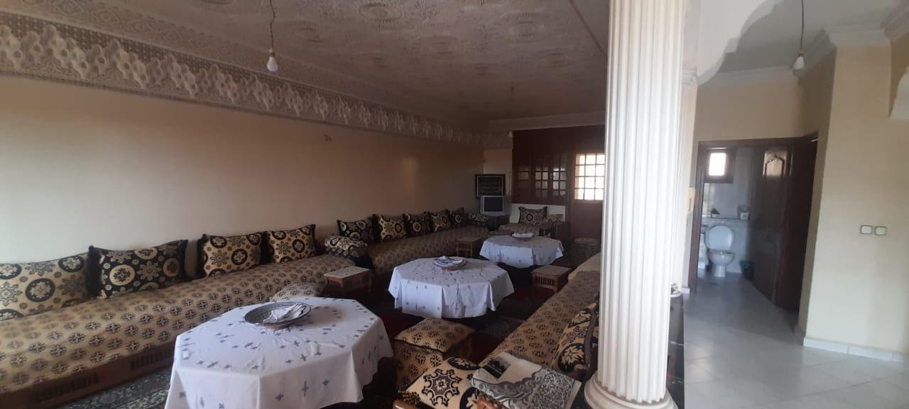 À VENDRE : Magnifique Villa Bien Située - Occasion à Ne Pas Rater !