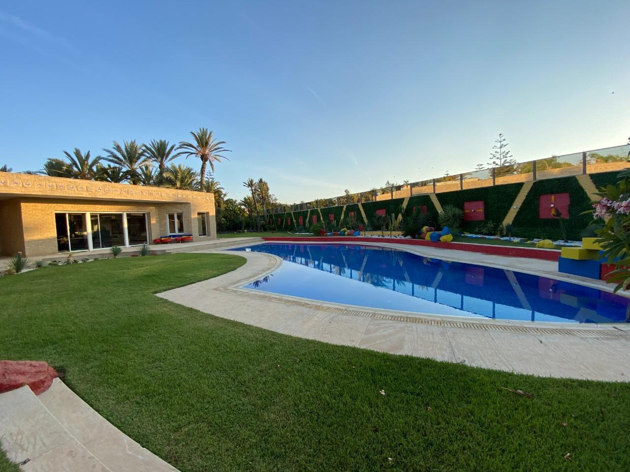 villa exceptionnelle aux ambassadeurs souissi
