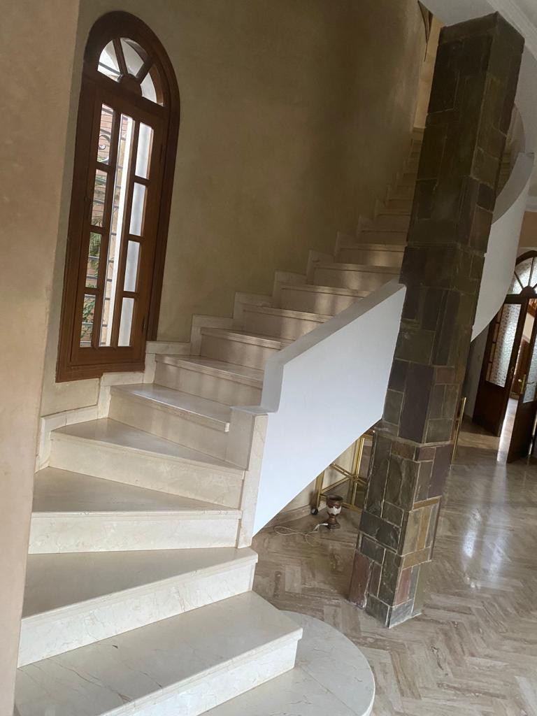 magnifique villa de 18 ans à souissi — 2