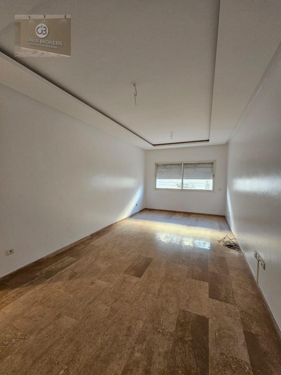 APPARTEMENT VIDE à SIDI MAAROUF 104m²