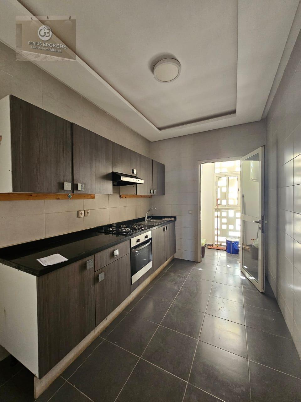 Appartement vide à louer sidi maarouf — 6