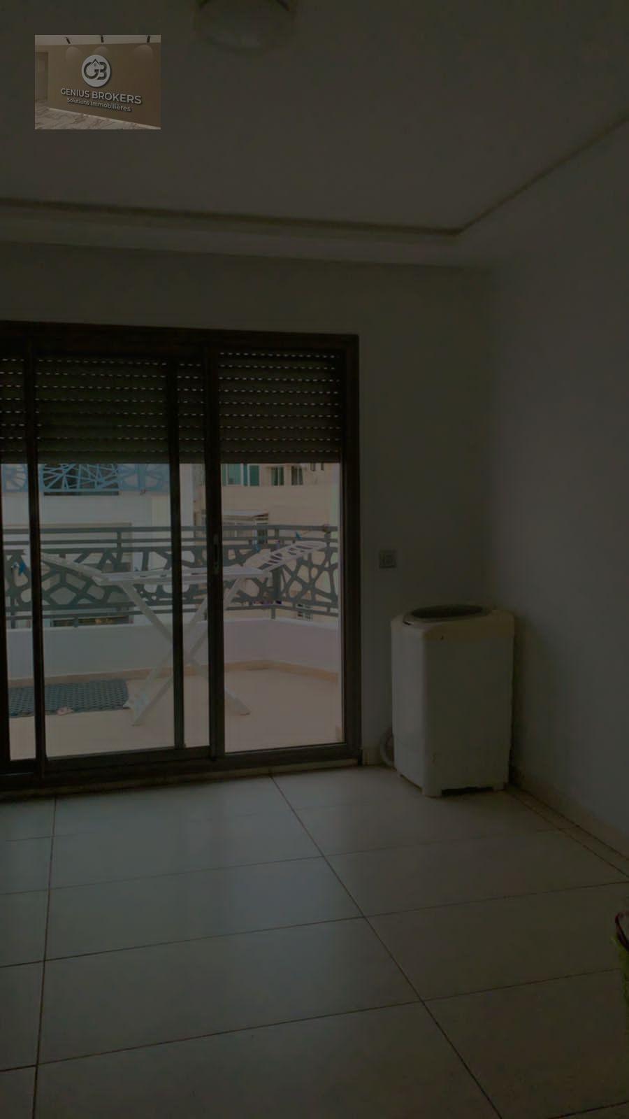 Studio 54 m² à Quartier des Hôpitaux — 8