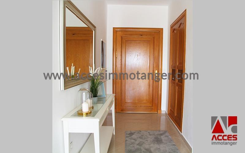 APPARTEMENT SPACIEUX AVEC MOBILIER ÉLÉGANT À LOUER. — 4