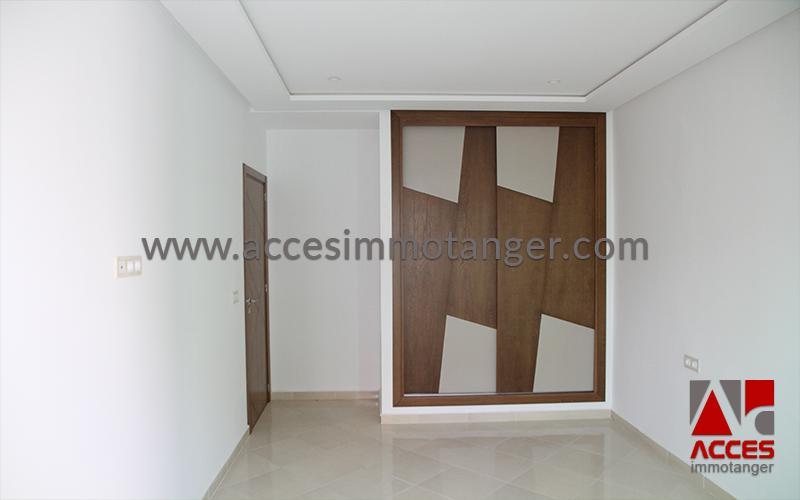 Bureau 80 m² à Mghogha — 10