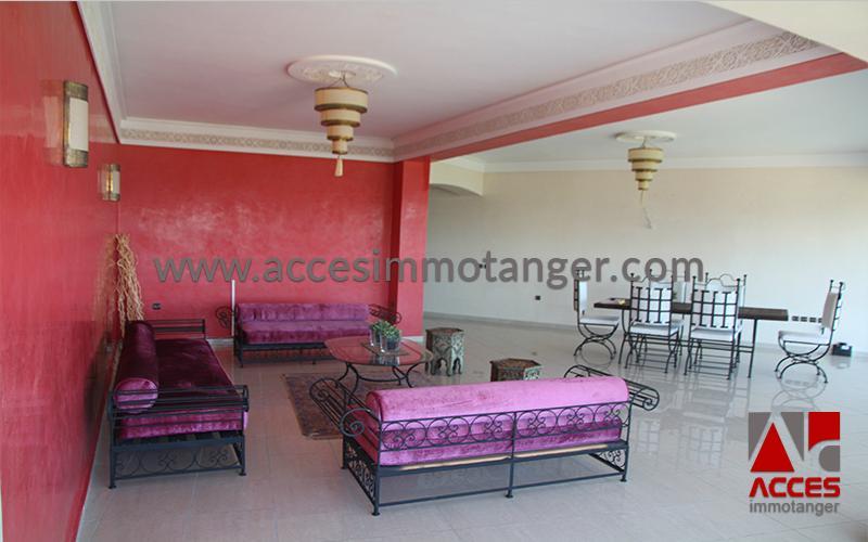 Grand appartement vide au centre ville — 5