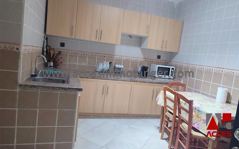 CHARMANT APPARTEMENT À VENDRE — 5