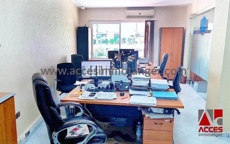Bureau de de 139m² en vente en plein centre ville à Tanger (AV205023)