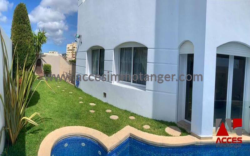 LUXUEUSE VILLA AVEC PISCINE (AV195922) — 2