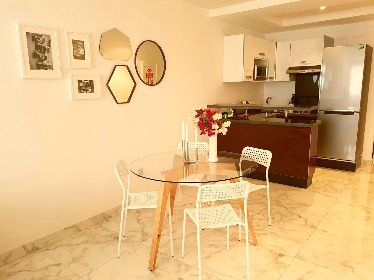GAUTHIER, joli appartement EN VENTE 1 CH — 2