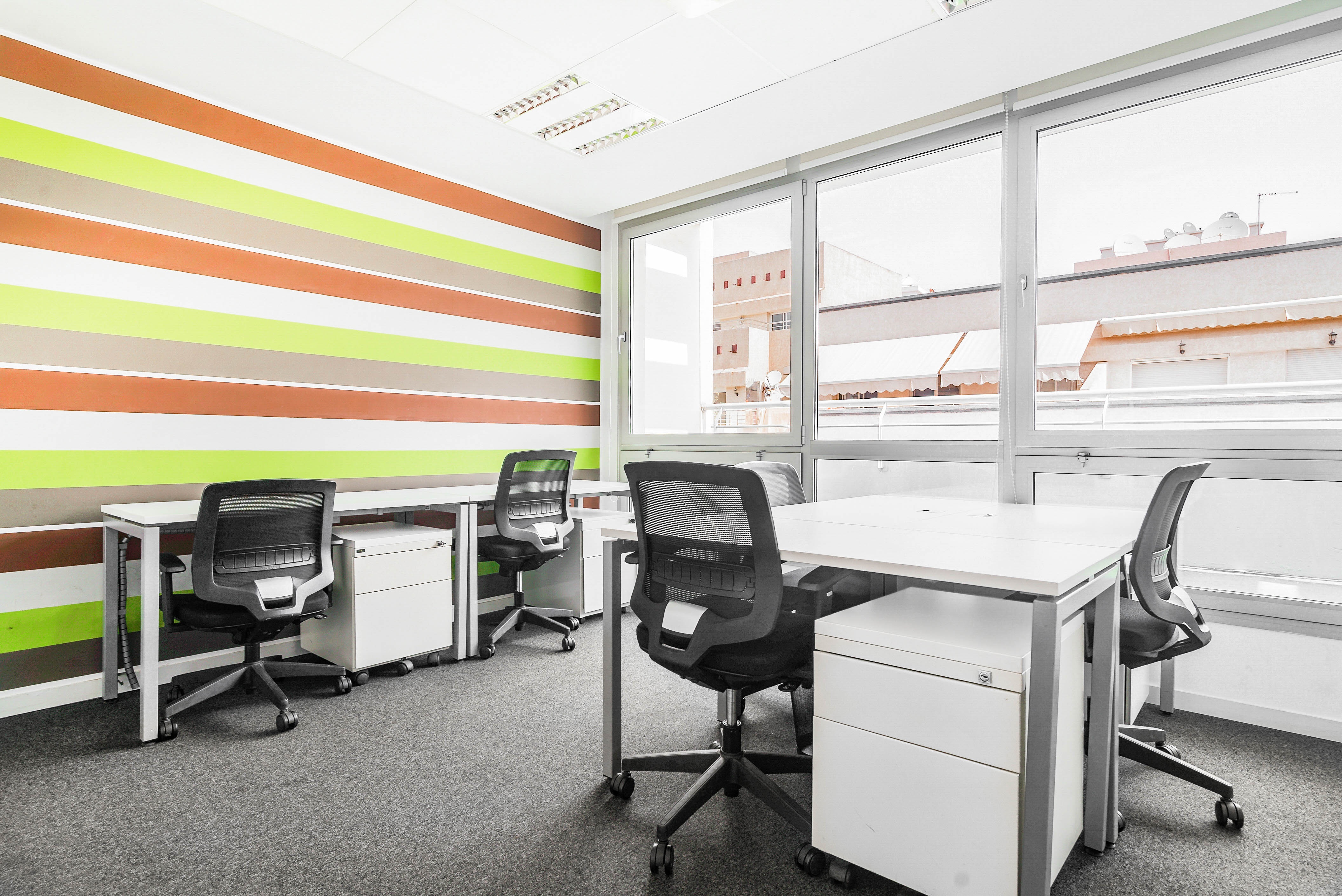 Bureau dédié – 3 personnes – Regus  CASABLANCA, Abdelmoumen Casablanca