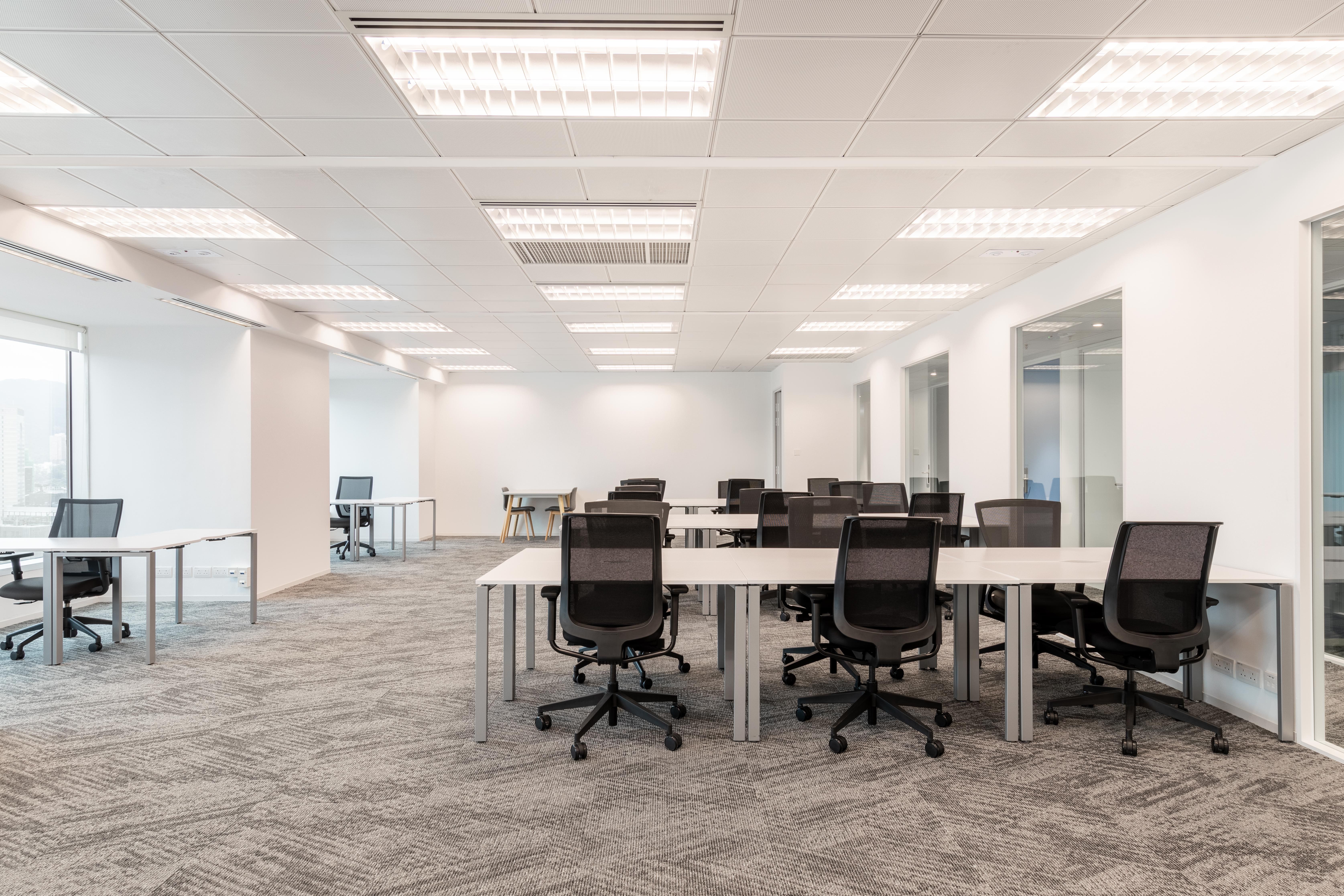 Bureau 100 m² f Avenue Youssef Ibn Tachfine — 9