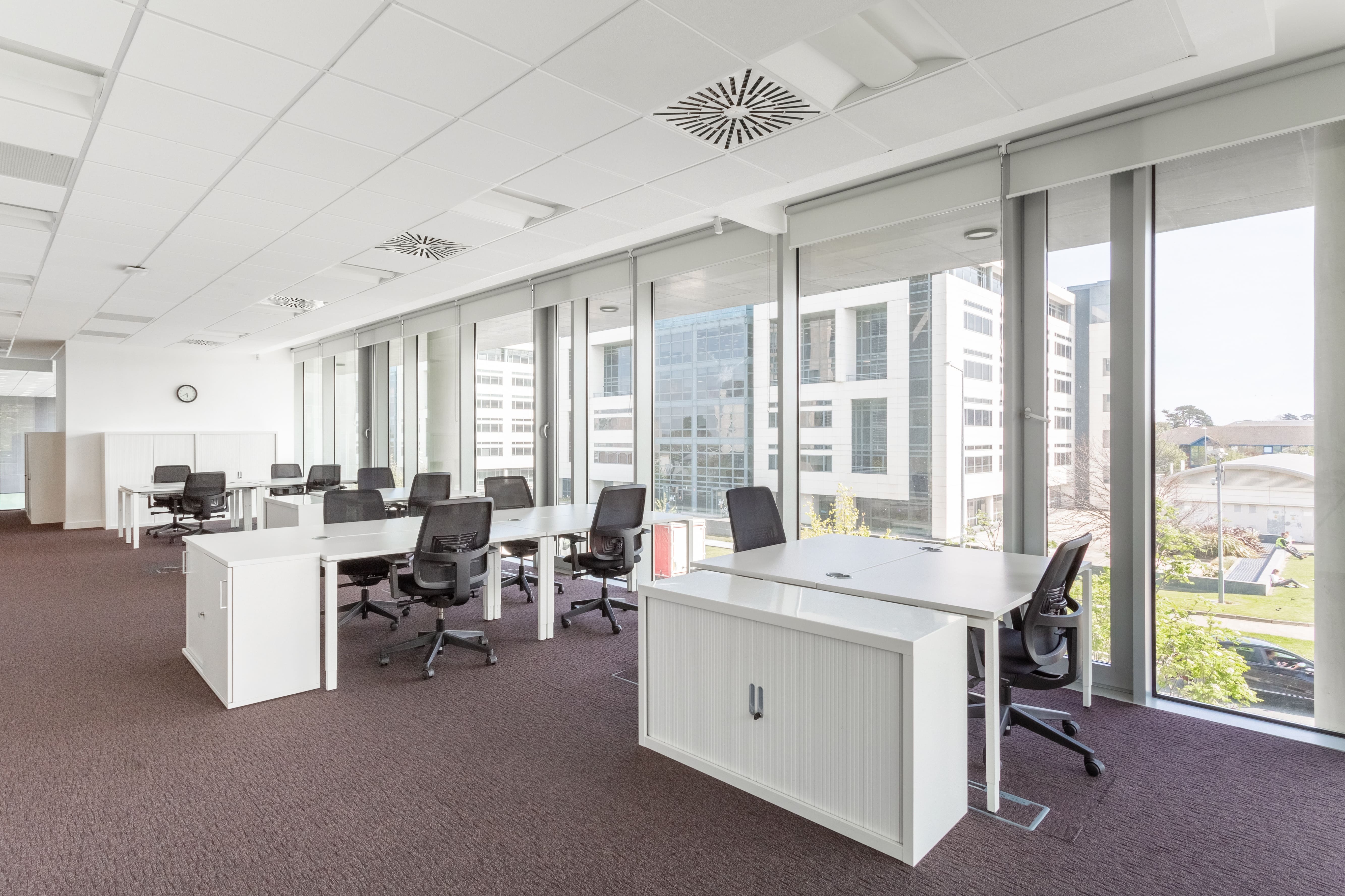 Bureau 100 m² f Avenue Youssef Ibn Tachfine — 10