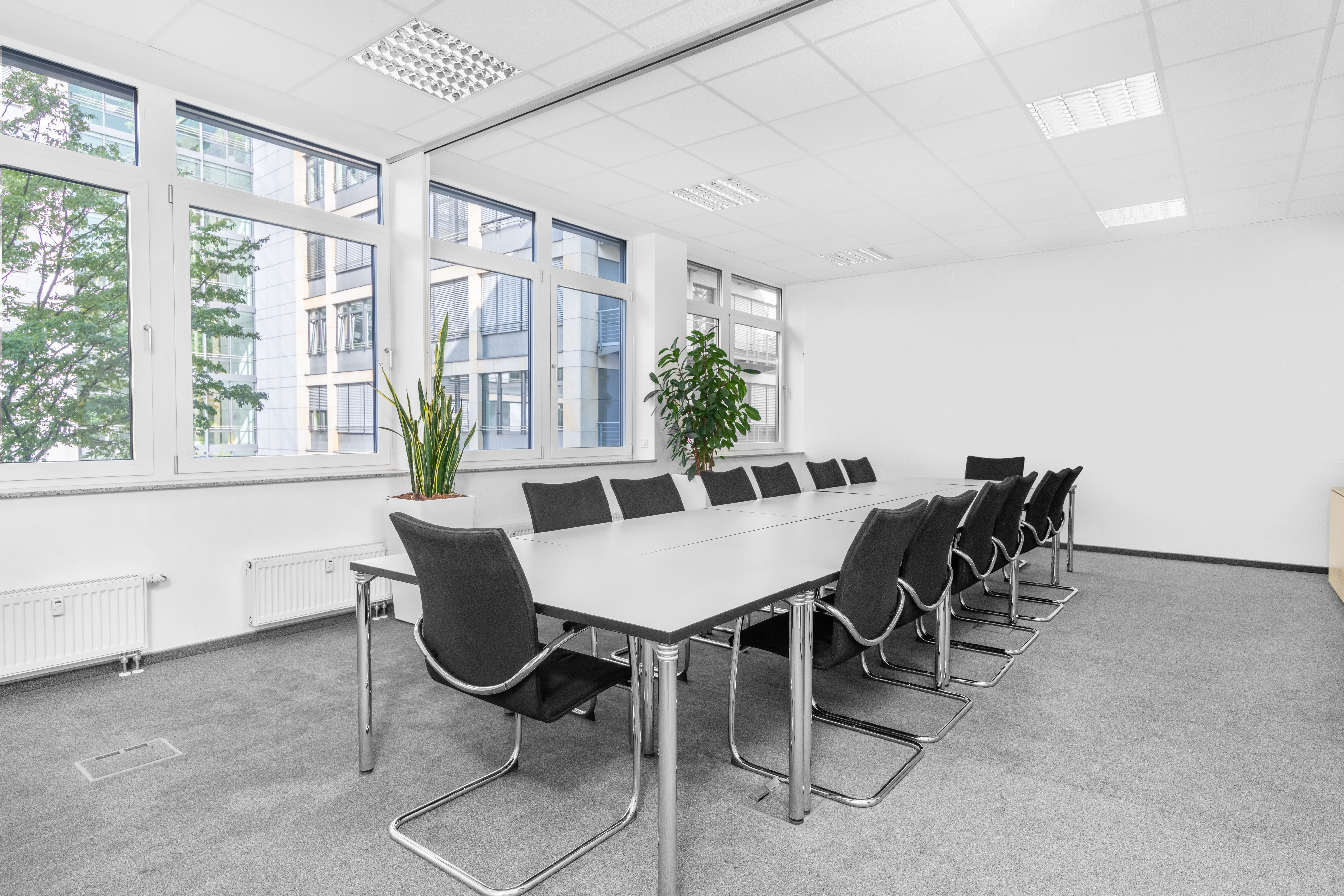 Bureau dédié – 2 personnes – Regus TANGIERS, Ibn Batouta Bureaux — 5
