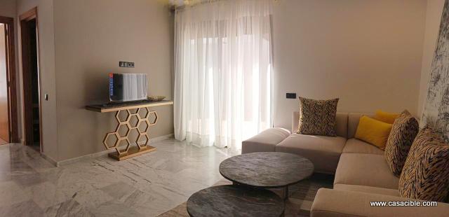 Location joli studio meublé au quartier Maarif à Casablanca. — 2