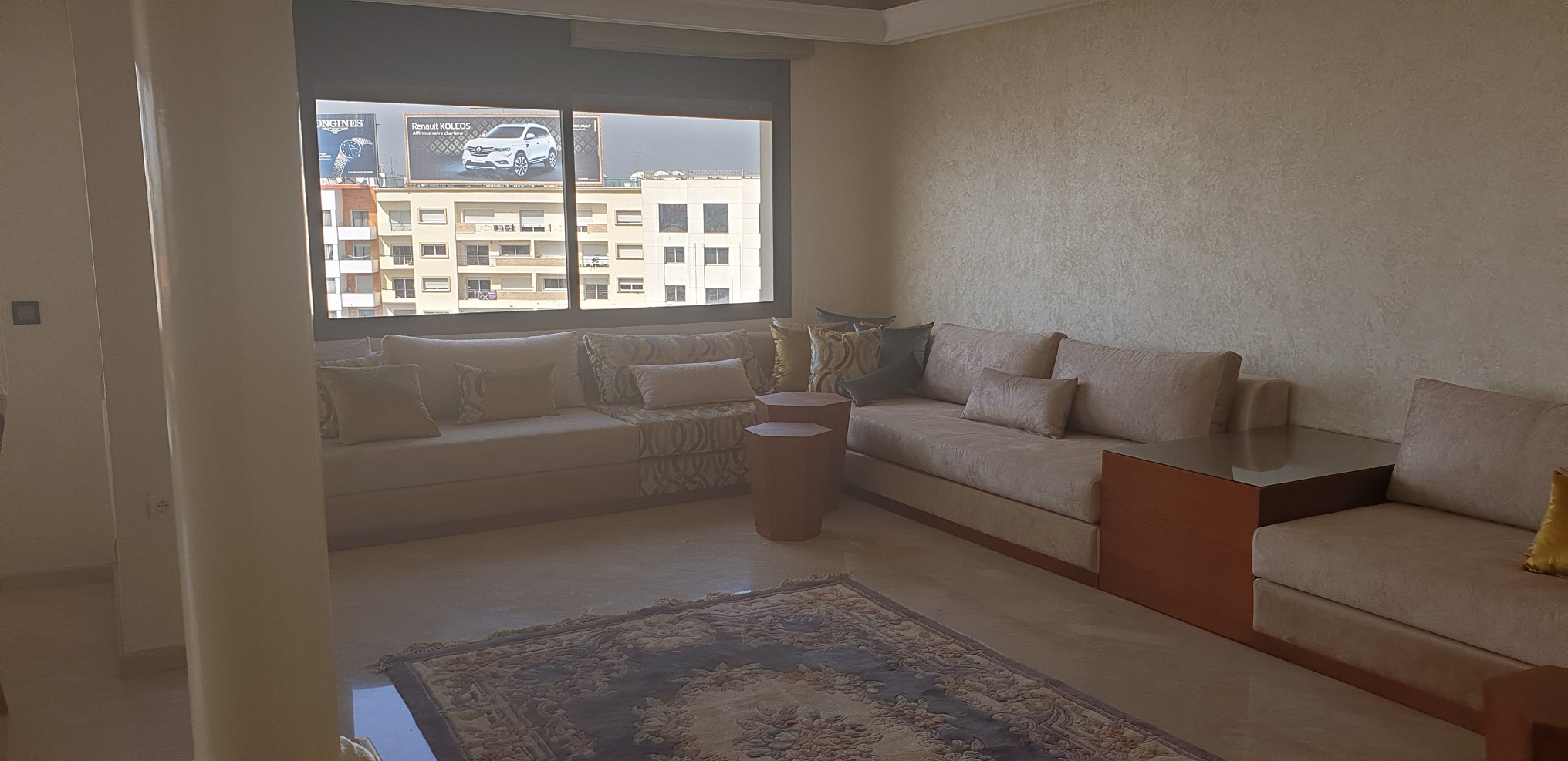 Grand appartement sans vis à vis au triangle d’or — 2
