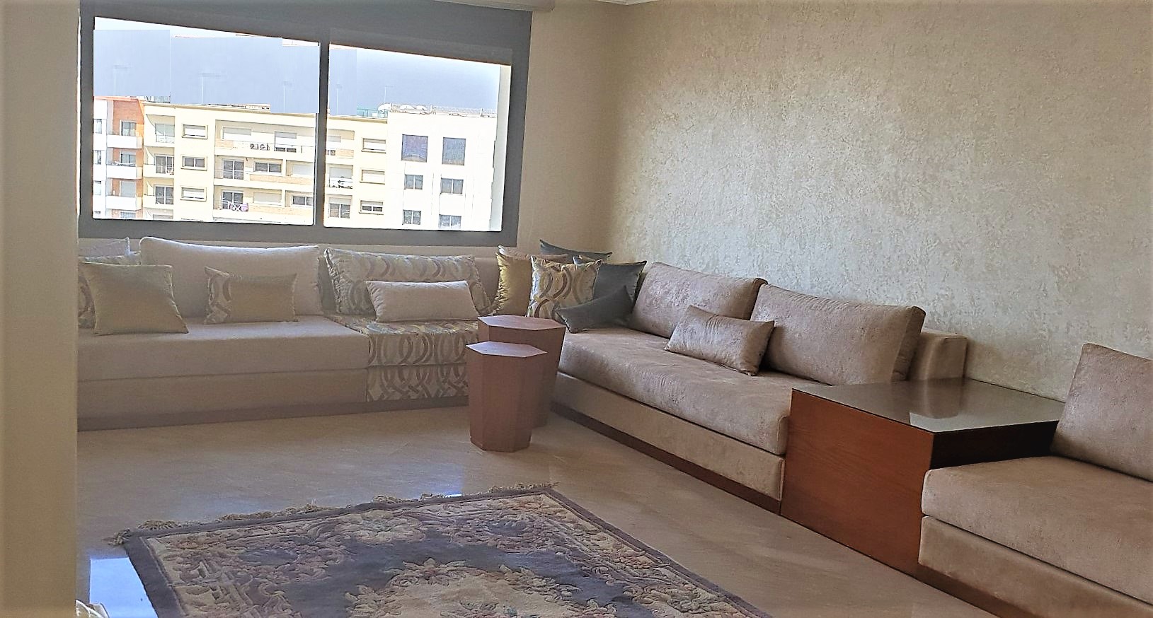 Grand appartement sans vis à vis au triangle d’or — 3