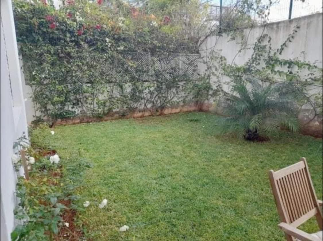 Dar-Bouazza À Vendre APPT RDJ 2 CH — 4