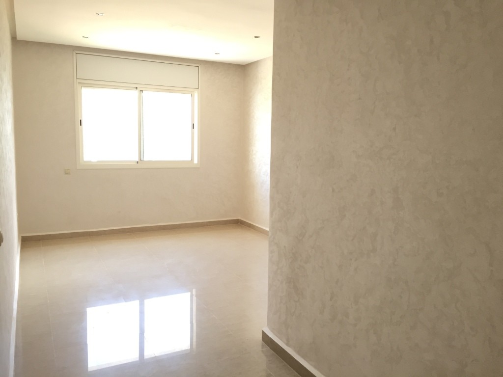 Ain Diab, Appartement de 175 m² à vendre, 3 C H — 4