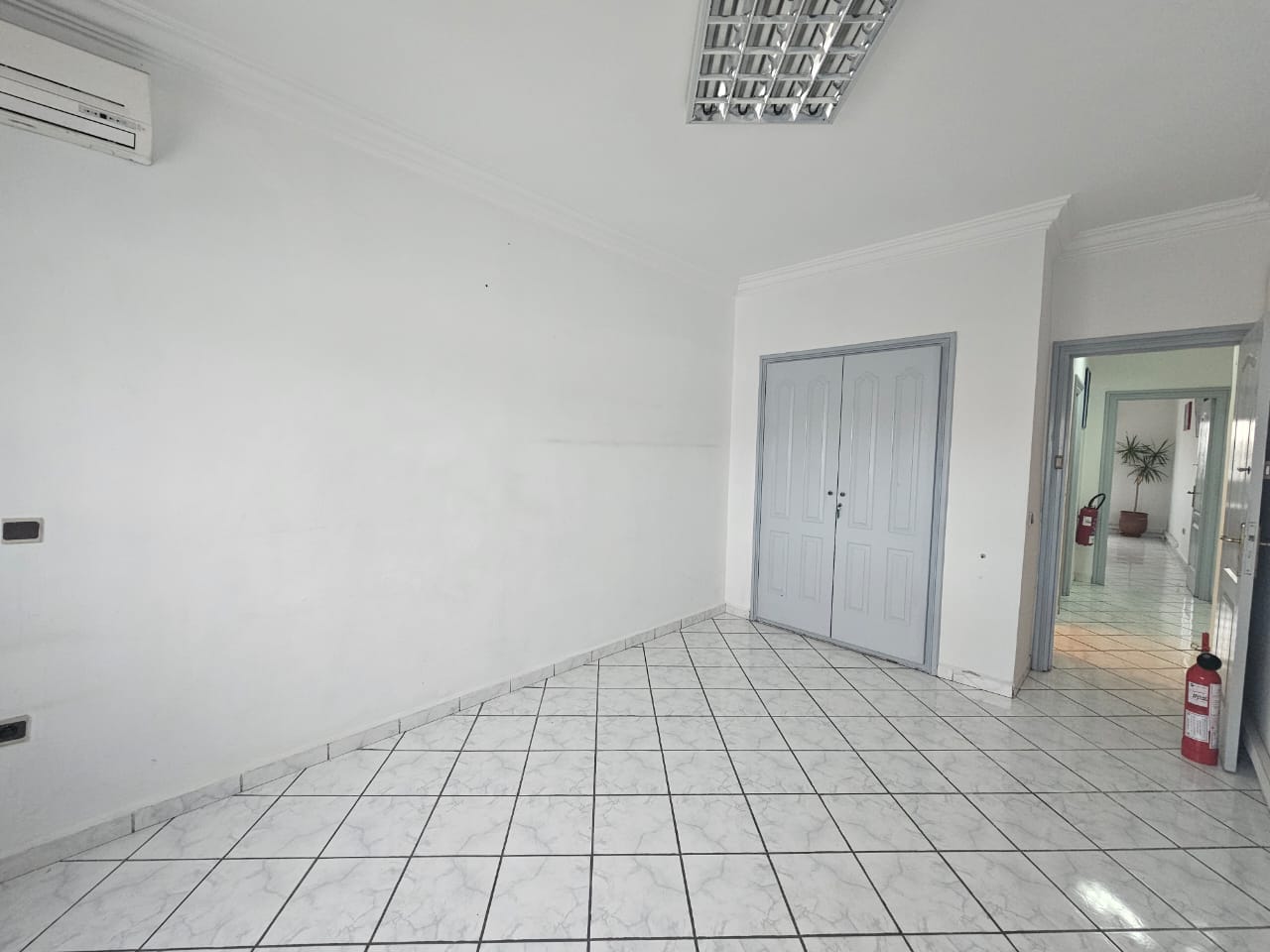 Bureau à louer 115 m² Abdelmoumen — 5