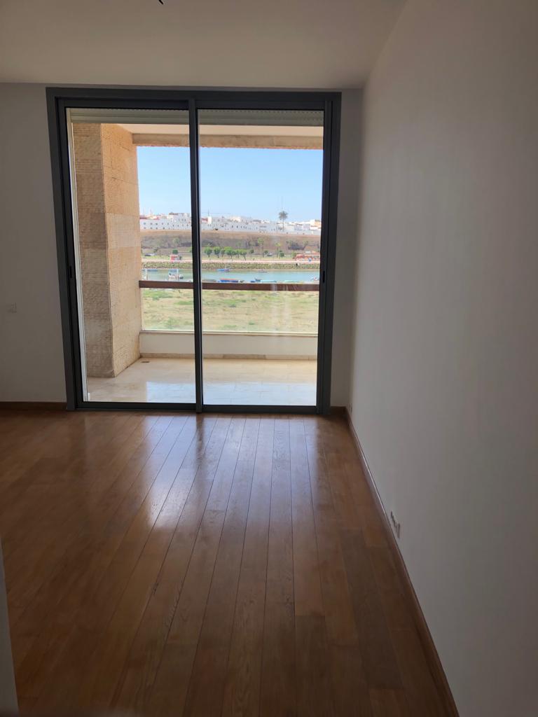 Bel appartement á vendre á Marina salé — 2