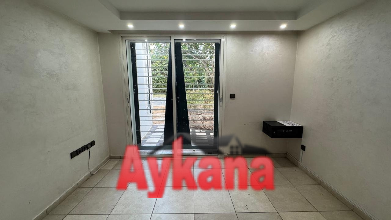 Villa 354 m² à Hay Riad — 8