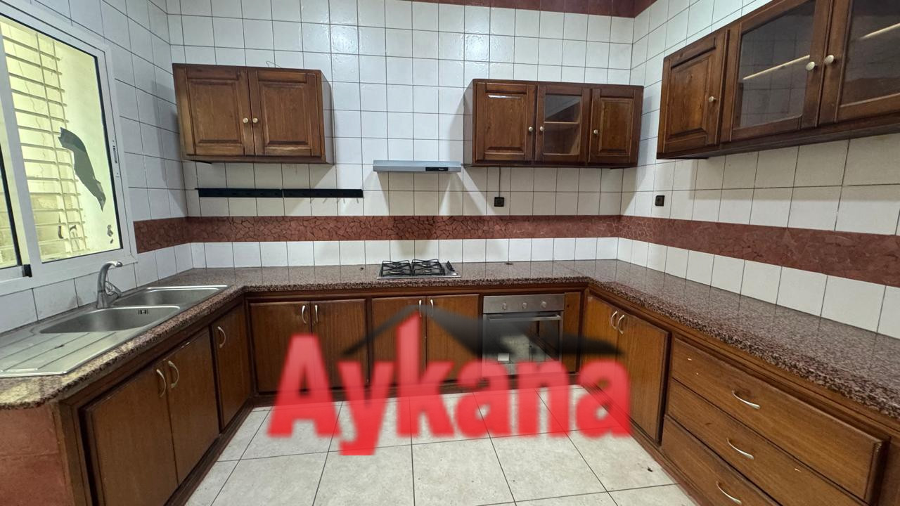 Villa 354 m² à Hay Riad — 7