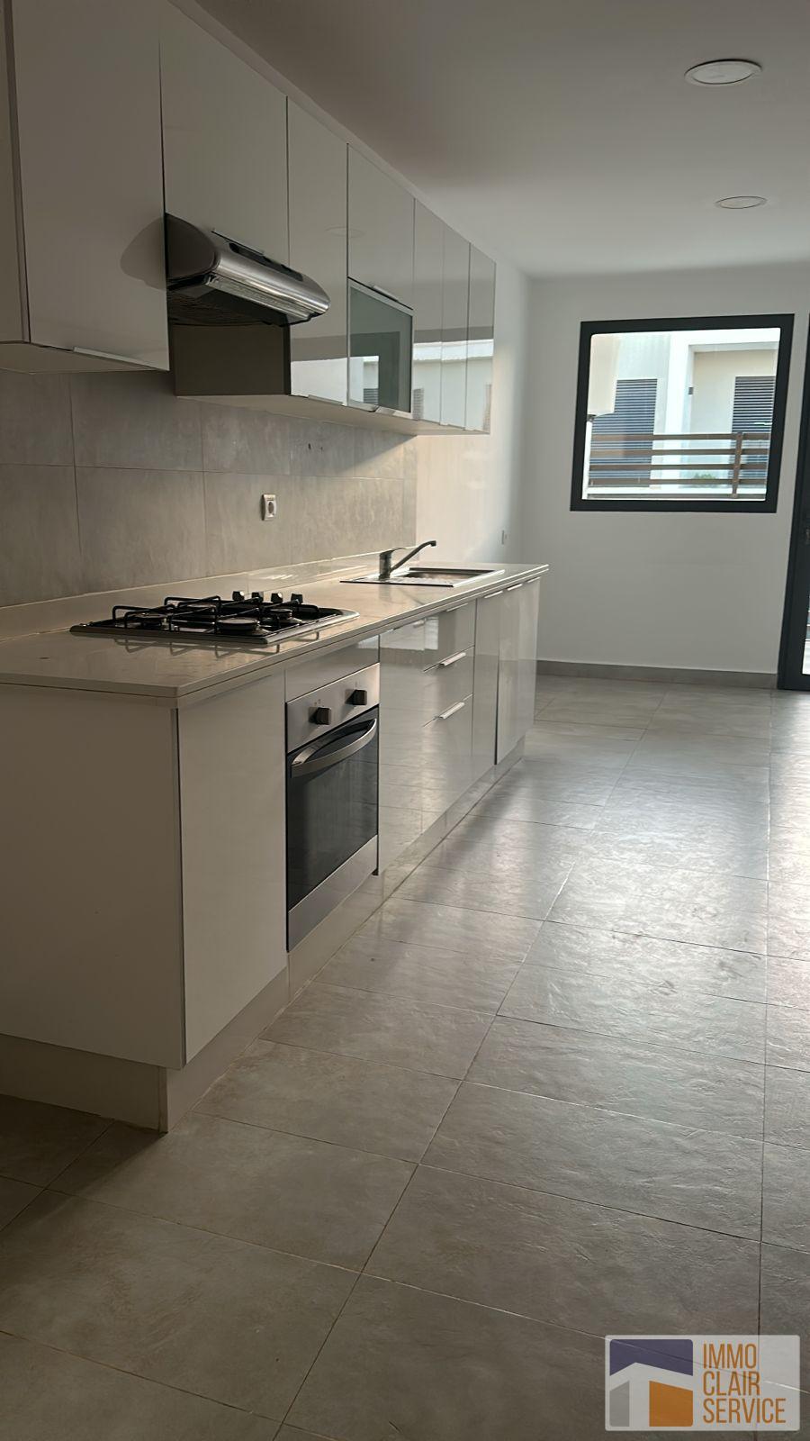Joli appartement à vendre — 5