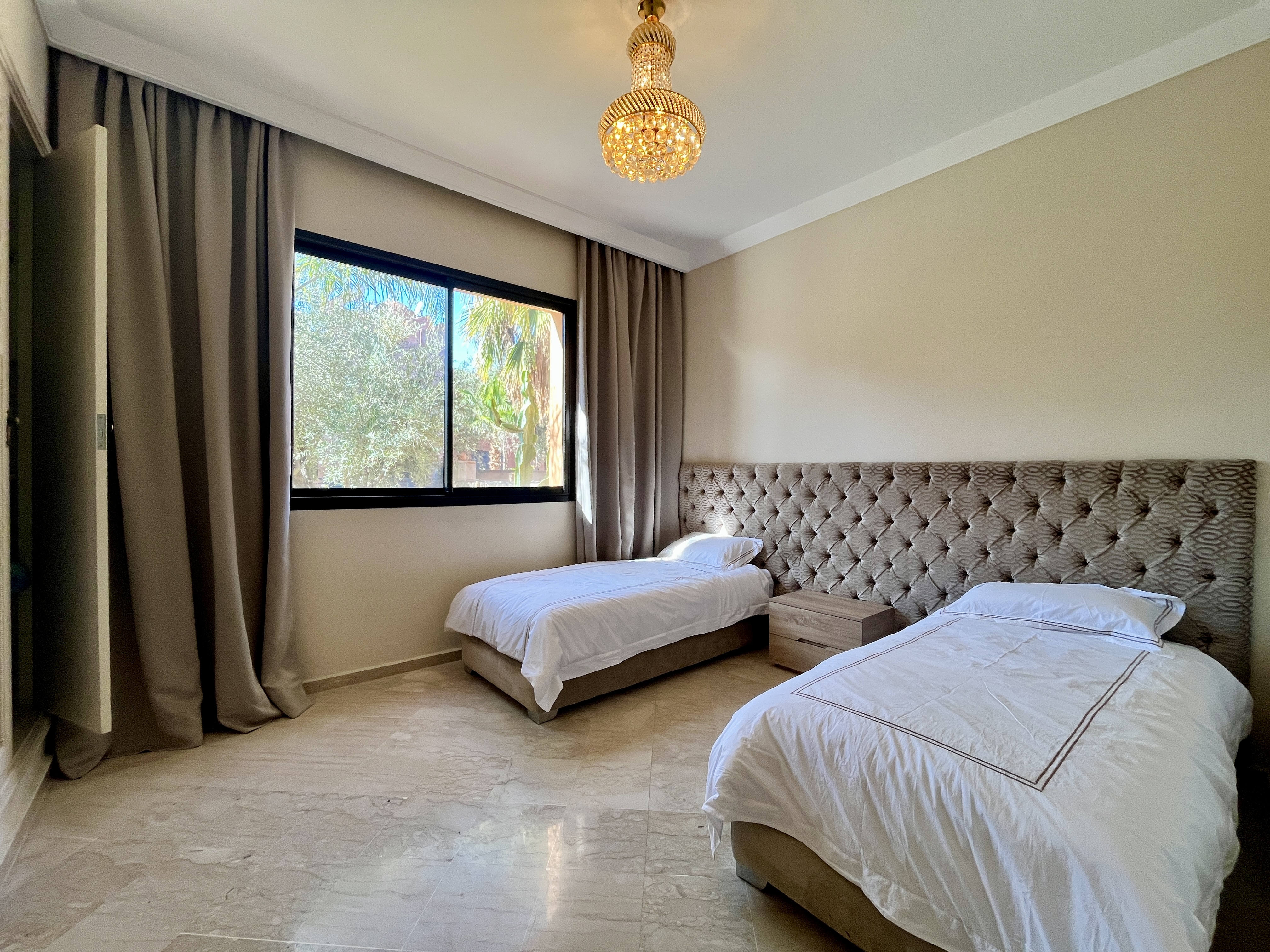 Villa rénovée avec jardin et piscine - Marrakech — 6