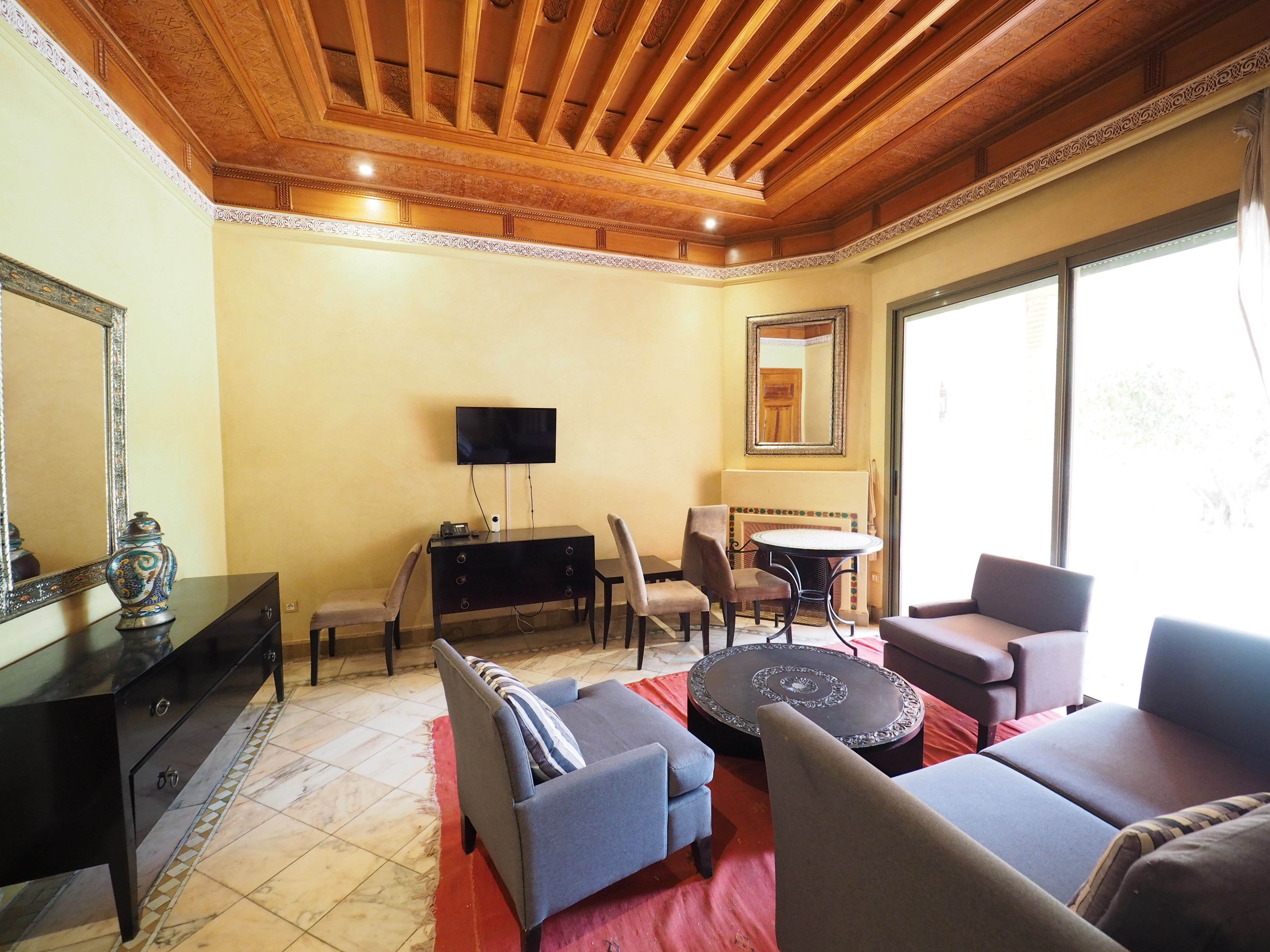 مطلة على جنيه 115 م² في قرية البامرية 2